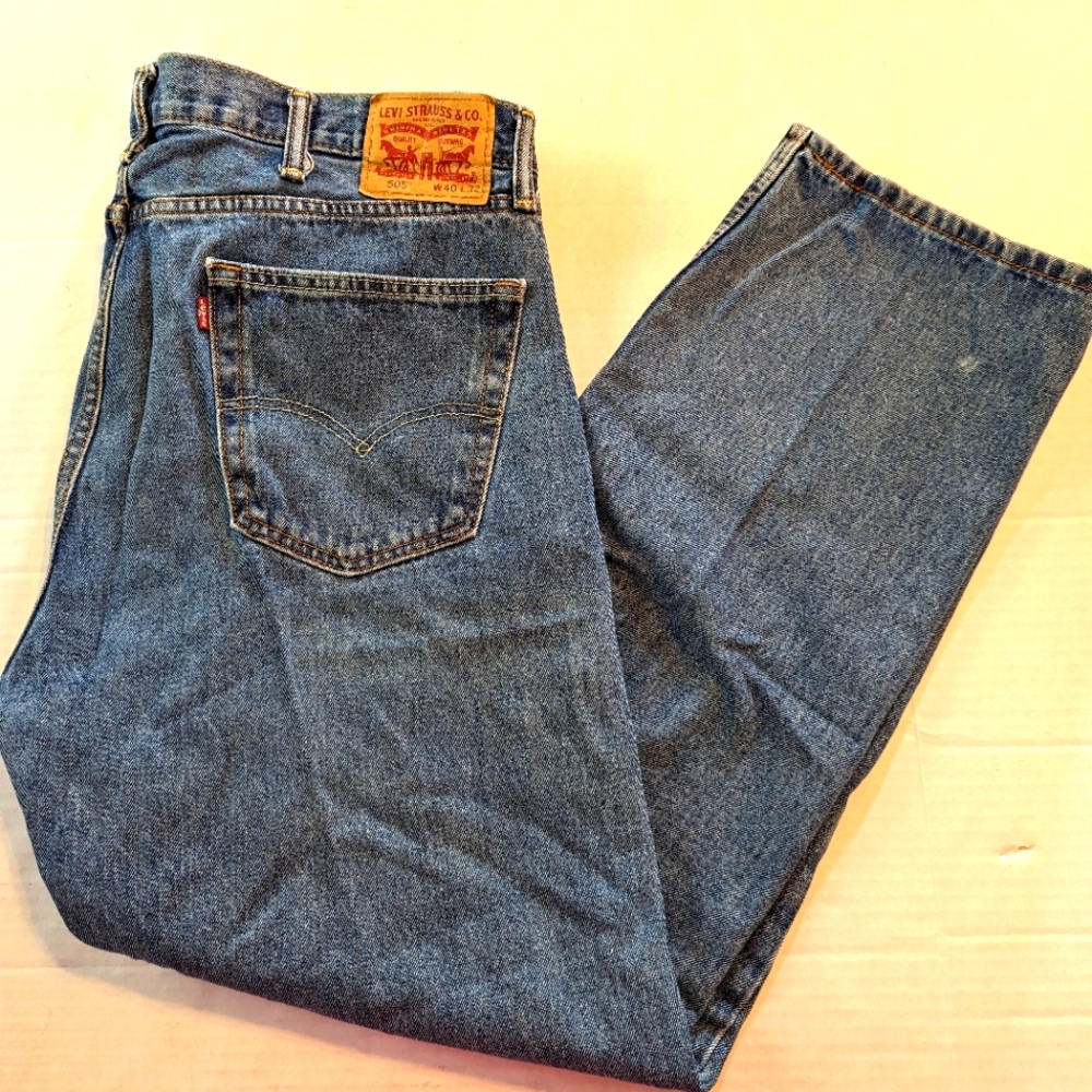 Men's 505 Levi Strauss Blue Jeans Size 40 x 32